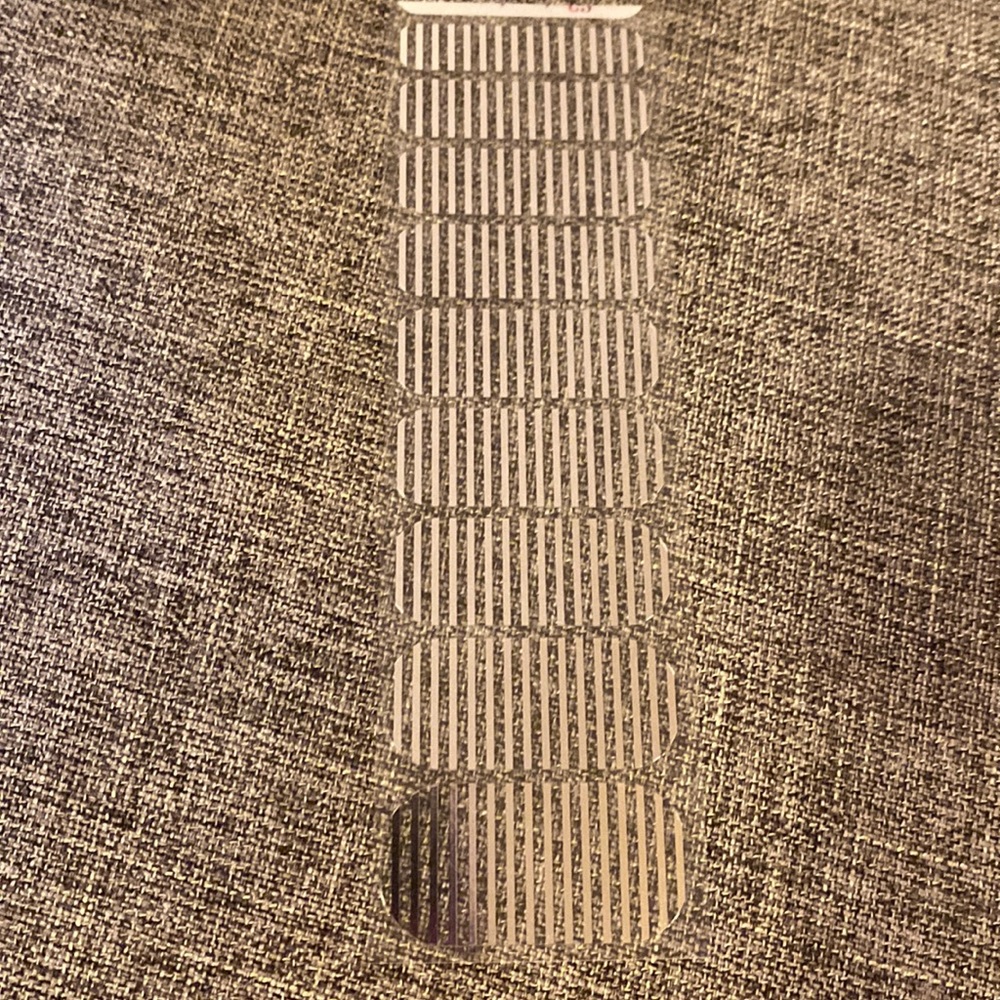 Silver stripe, 1/2 sheet Jamberry